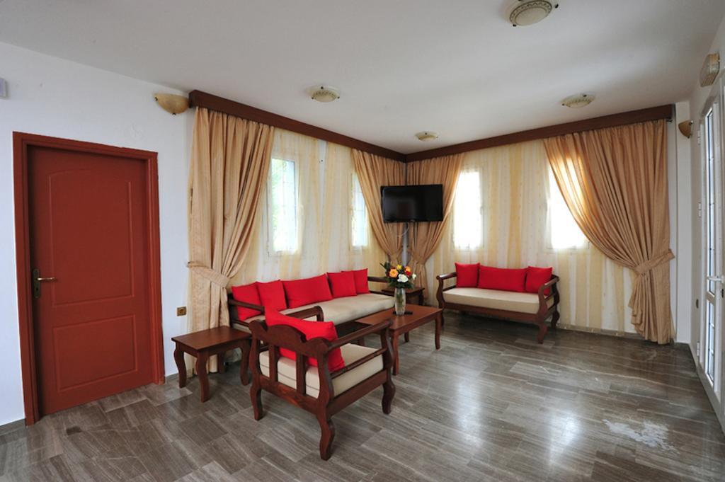 Aparthotel Anna Ageliki Damnoni Exterior foto