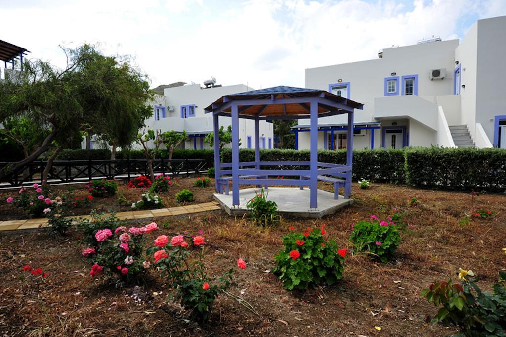 Aparthotel Anna Ageliki Damnoni Exterior foto